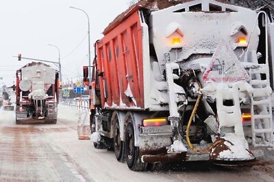    Противогололедная обработка дорог © Пресс-служба Министерства транспорта и дорожной инфраструктуры Московской области