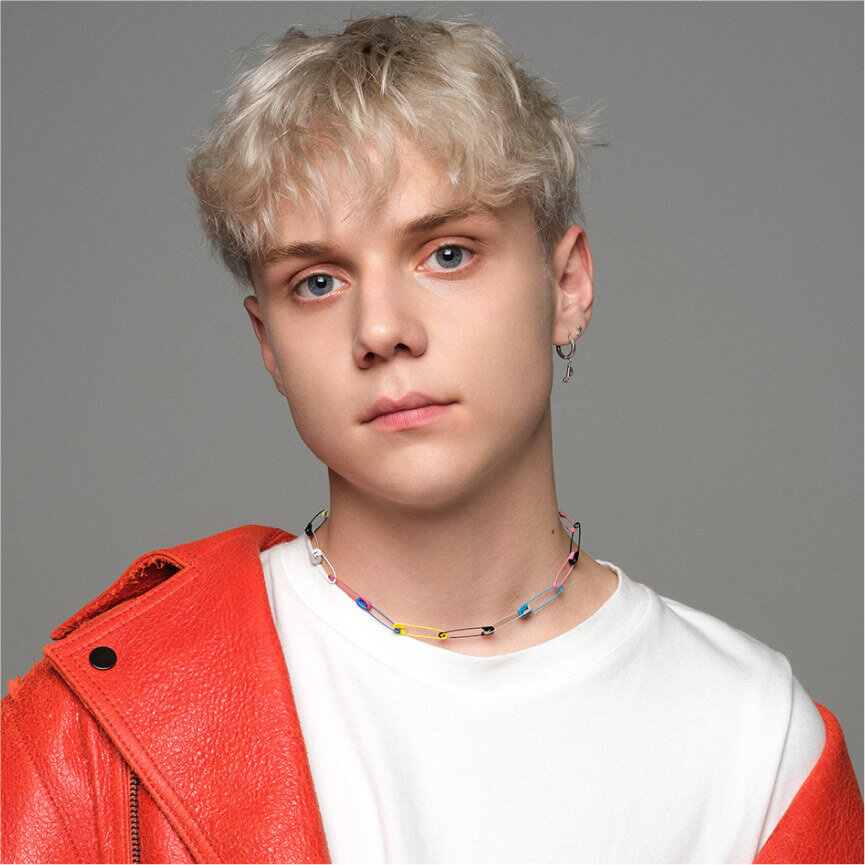 Ваня Дмитриенко