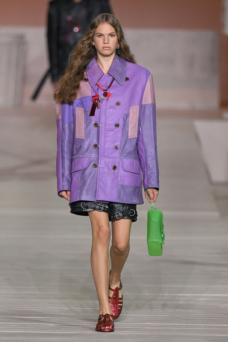    Christian Wijnants весна-лето 2023LEGION-MEDIA