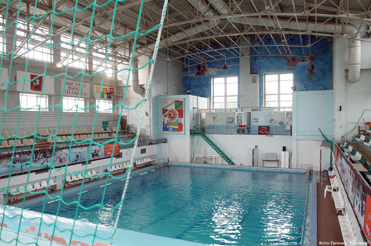 Зил спортивный комплекс. Купальня-баня Рогожско-Симоновского района. Автозаводская 21 бассейн. Тюфелевские бани в Москве. Бассейн Торпедо на Автозаводской фото.