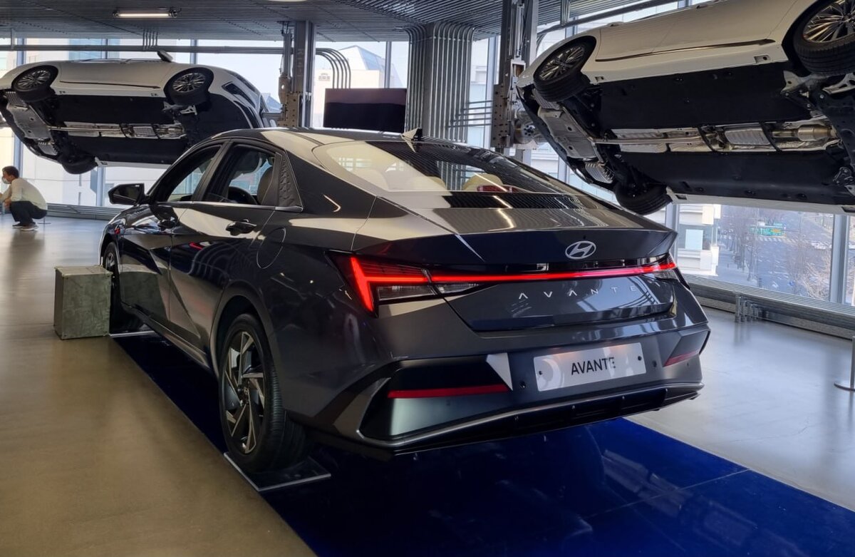 Новый седан Hyundai Elantra 2023 представлен в Корее