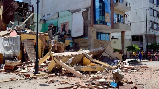    Власти Эквадора сообщили о 446 пострадавших из-за землетрясения Екатерина Щербакова