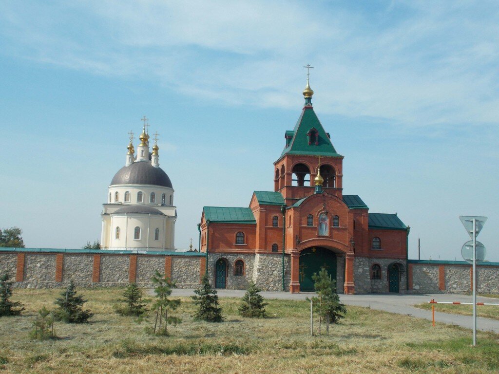 Свято-Покровский монастырь в Михайлове | KakVamTam | Дзен