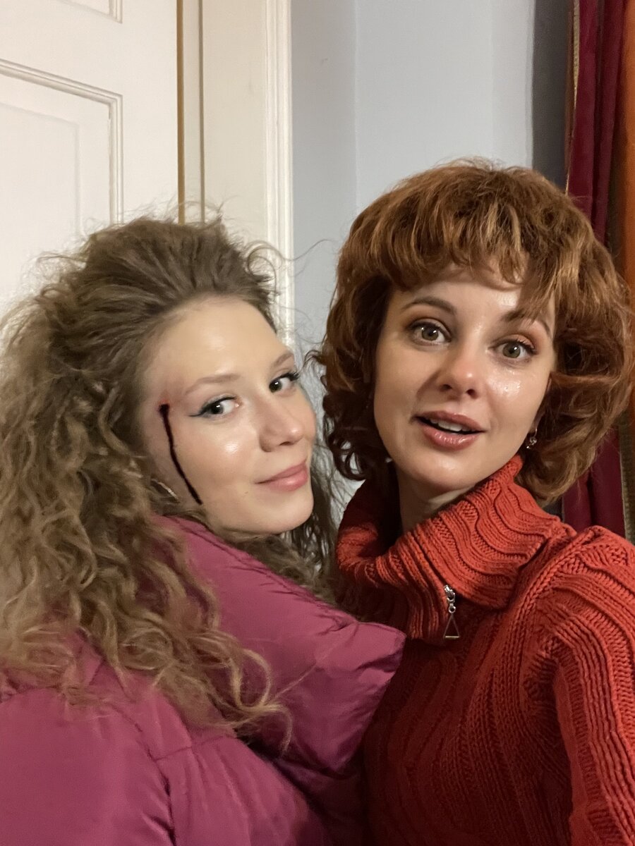 Нина с дочерью 