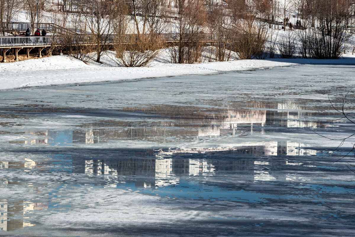 Алексей тёплый (водотёк)