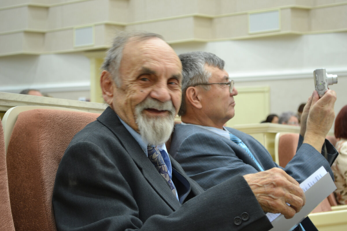 Аркадий Андреевич Тронин