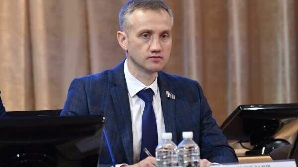     В Хабаровском крае уже определены спортивные объекты для размещения Центра, разработана дополнительная общеразвивающая программа по военно-спортивной подготовке для детей в возрасте от 14 до 18 лет.