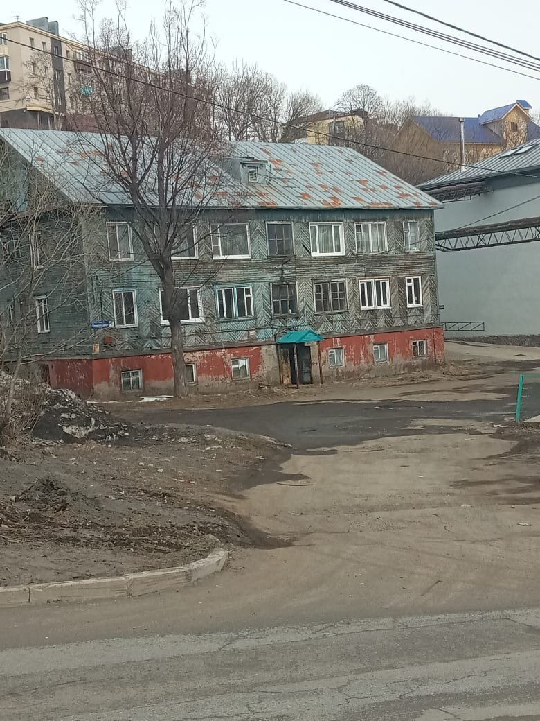 в центре города жилой дом