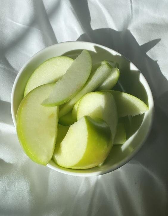     Какие продукты замедляют процесс старения?