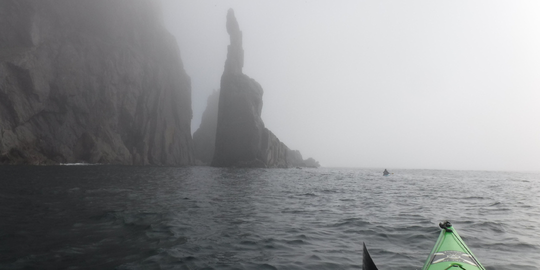 Ломаем копья или обзор про безопасность в каякинге для новичка