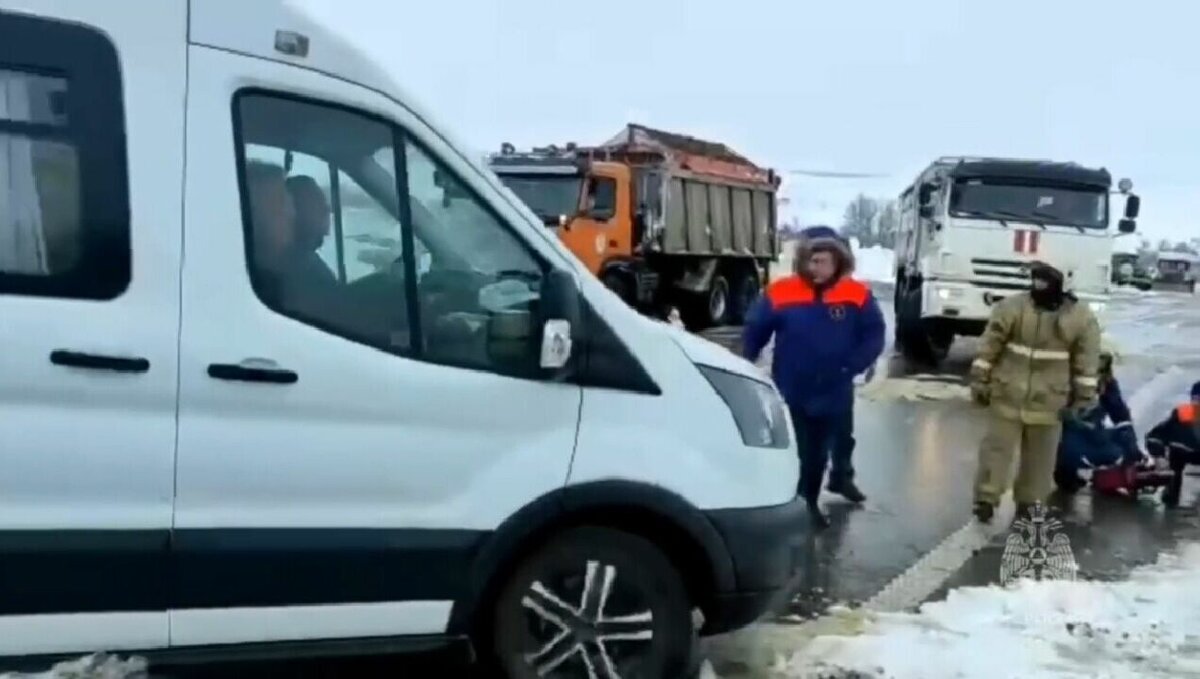     Ряд телеграм-каналов со ссылкой на МЧС сообщили о возобновлении движения по трассе М-4 «Дон».