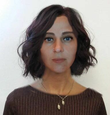 Этот образ я склеила в фотошопе.) На мне: волосы вольной особы, ожерелье и серьга в носу - Картье, брови - карандаш Фотошопа.