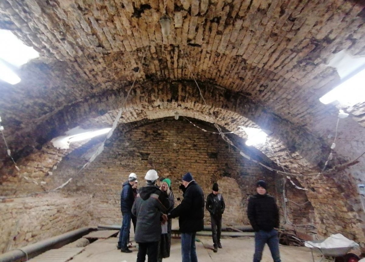    Очаги локального разрушения кладки обнаружили в Сретенской церкви в Печорах