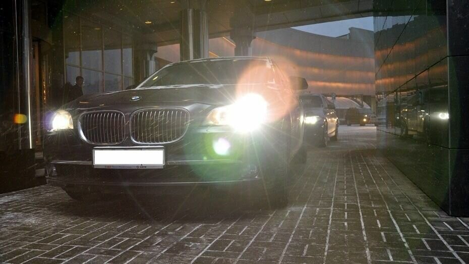     Для того, чтобы жители столицы Татарстане пересаживались на общественный транспорт, стоимость владения автомобилем в городе должна быть более высокой, чем сейчас. Такую мысль выразил замглавы исполкома Казани Ильдар Шакиров.