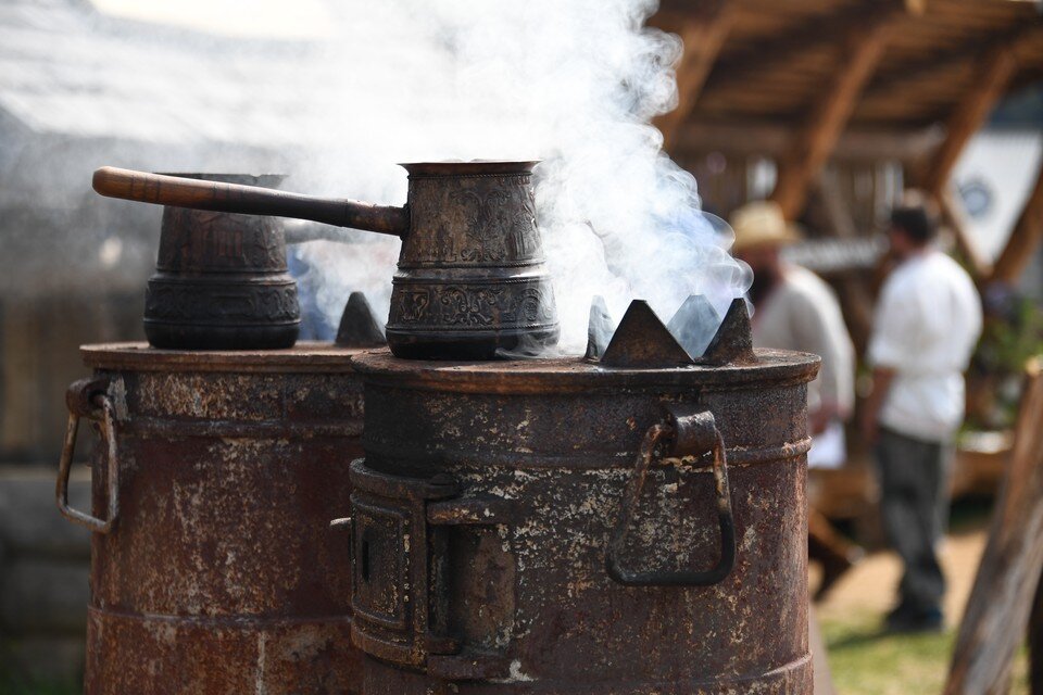    Ритуал потребления кофе в 18 веке стал знаком зажиточности. Иван МАКЕЕВ