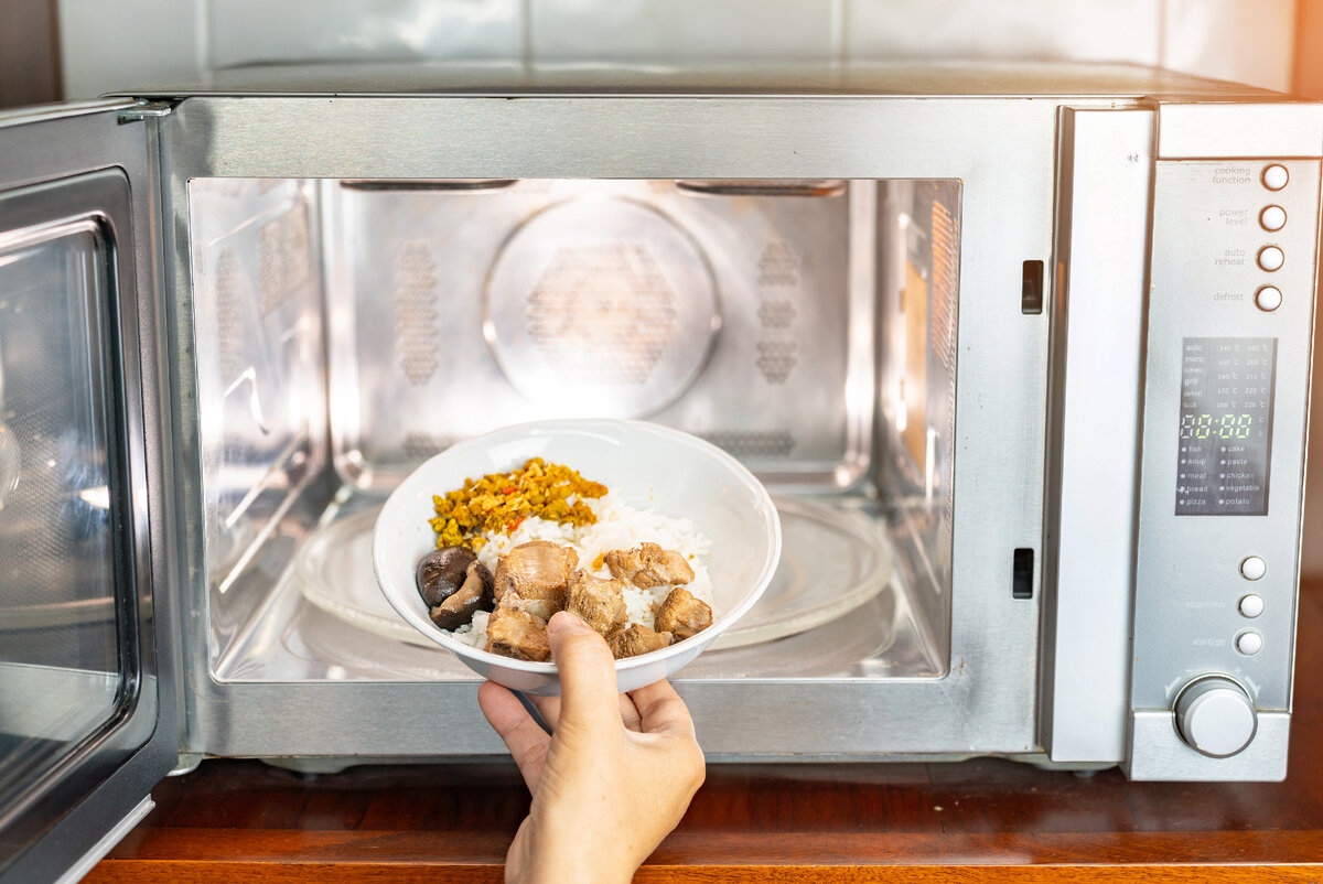 Замена лампочки в микроволновой печи своими руками