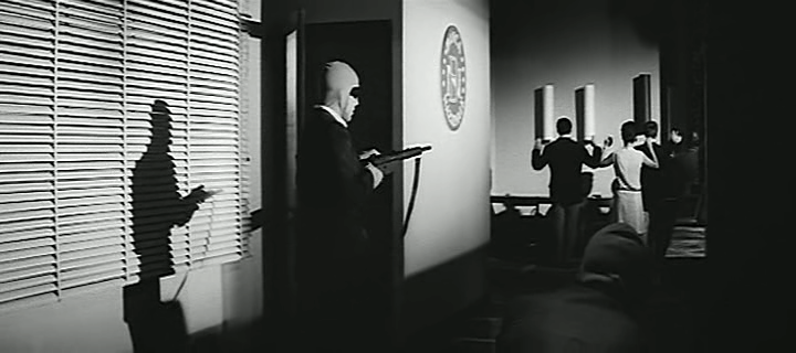 Кадр из фильма "Суперограбление в Милане" (1964)