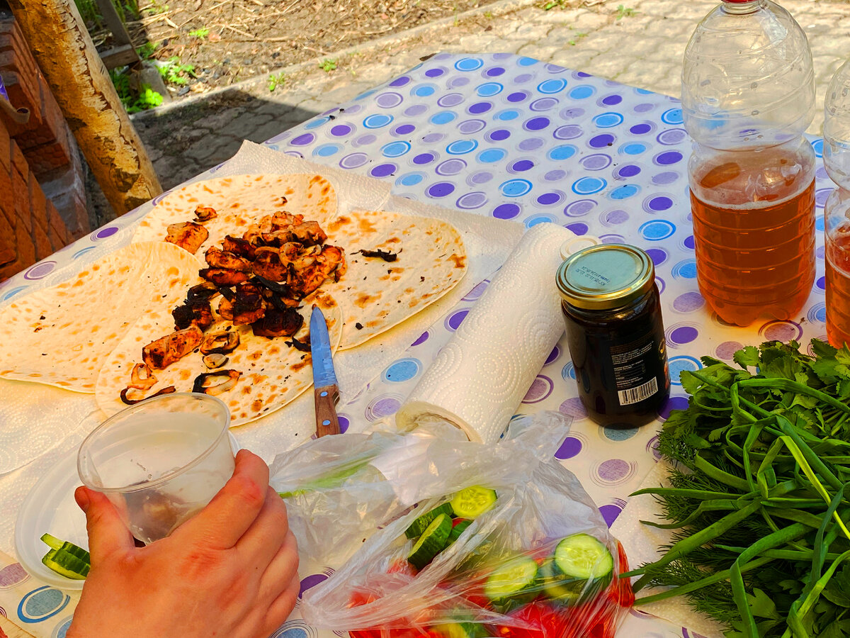 На природе, на шашлыках, соус Терияки, подходит для многих блюд