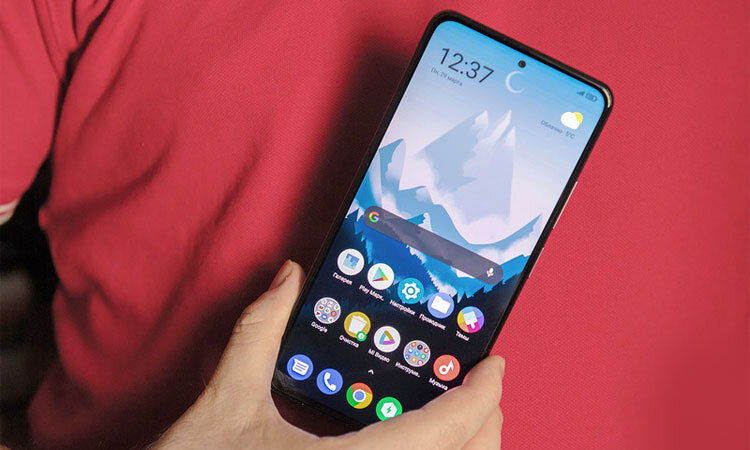 Poco F3 | Изображение: mobile-review.com