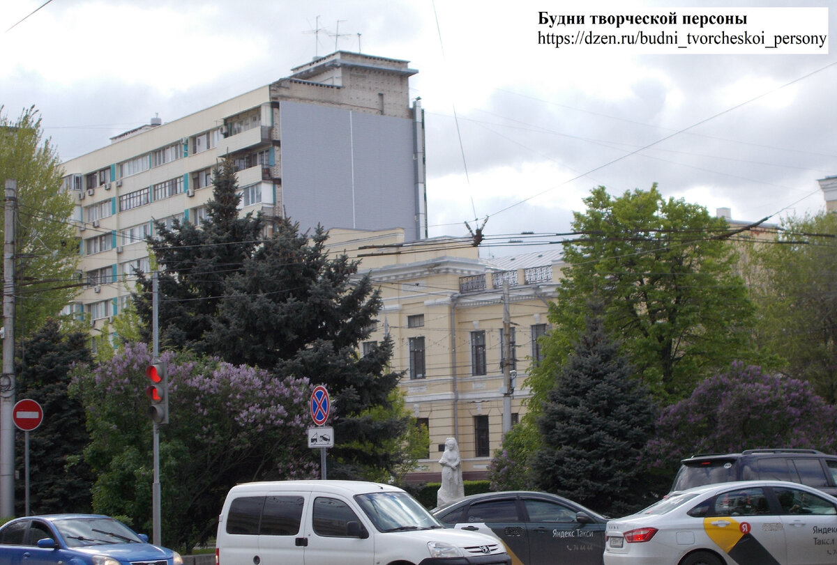 Сквер им. Маргариты Агашиной на проспекте Ленина, Волгоград