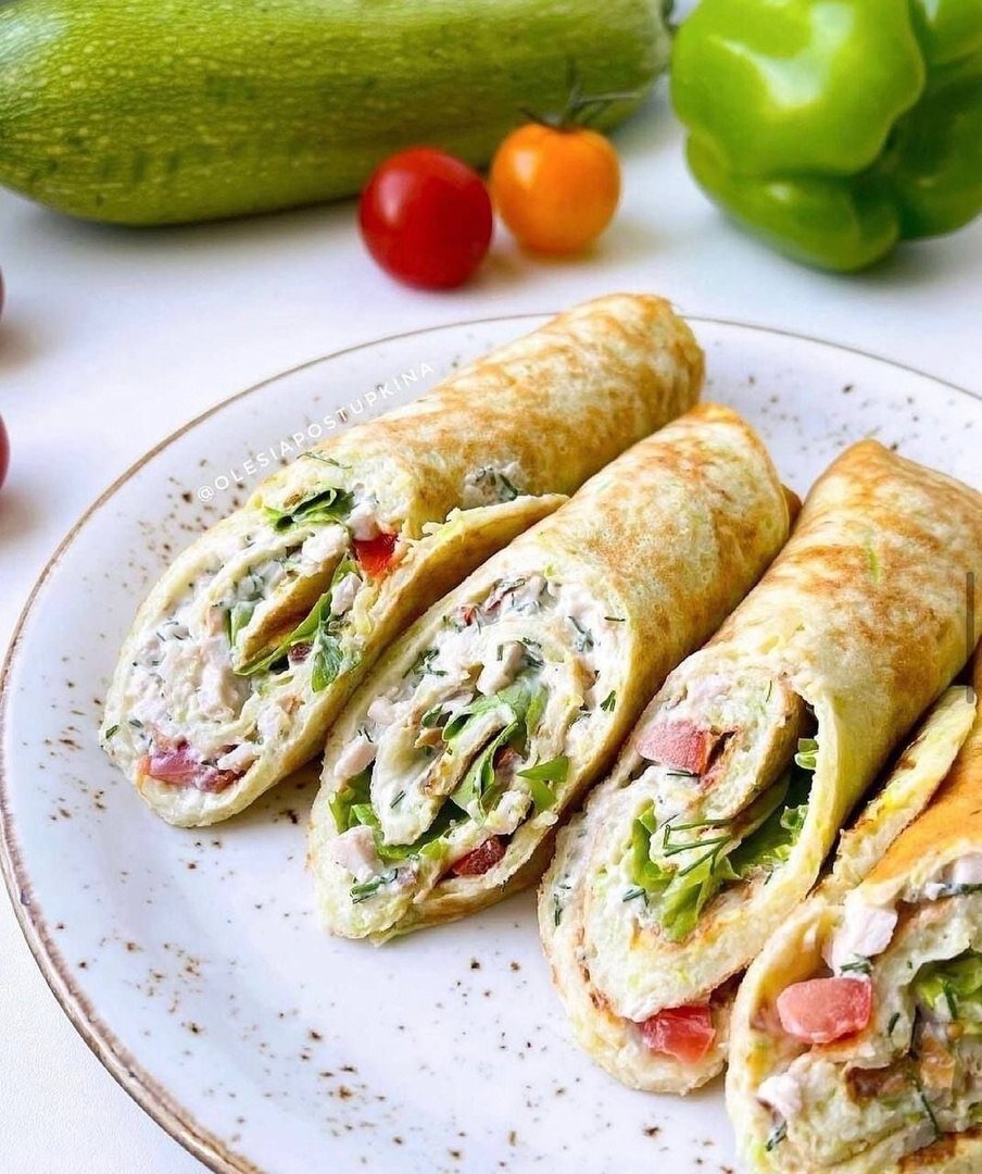 Рулетики из кабачковых блинов