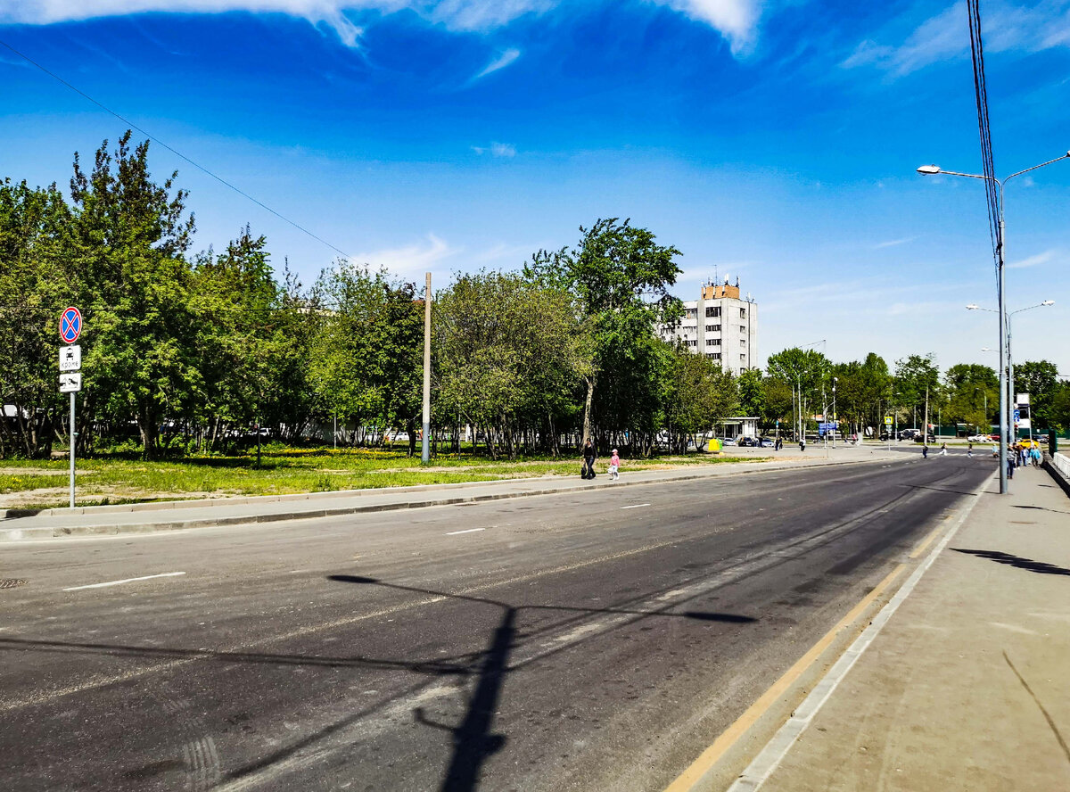 Вид в сторону Луганской улицы.