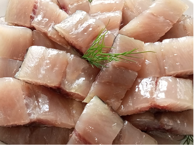 Балык из свежей селедки по Астрахански.