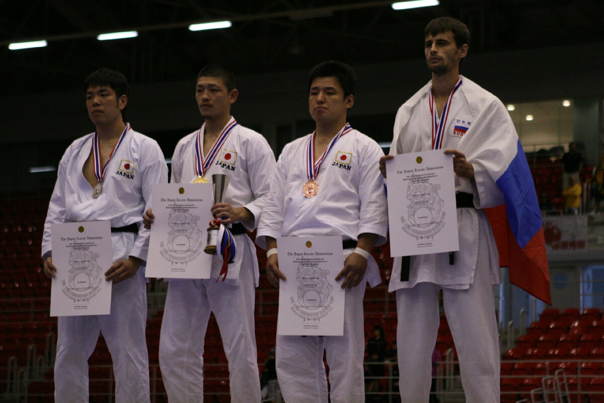 2011 год, Тайланд, тот самый ценный пьедестал.