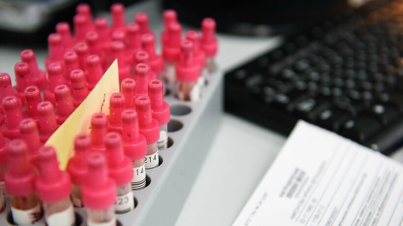    Сдача анализа крови в больнице ©Пелагия Тихонова РИАМО