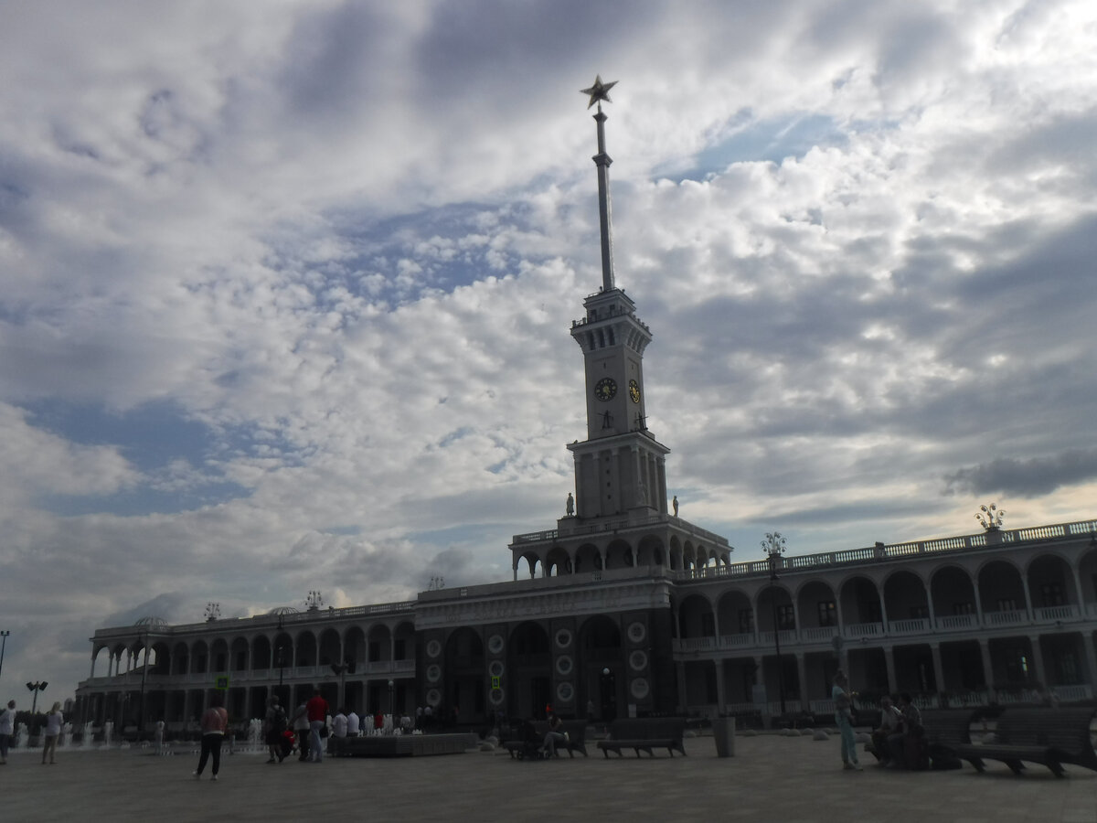 Северный речной вокзал