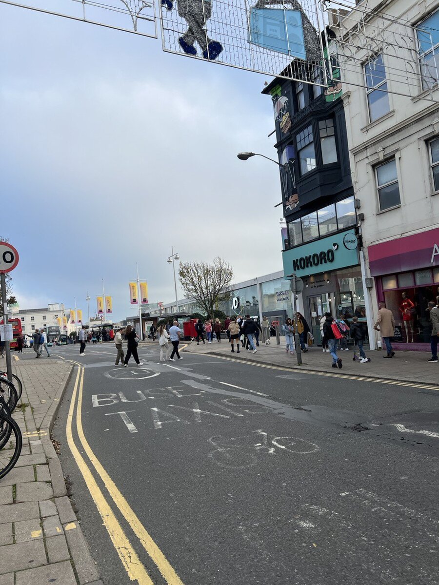 Улица в Брайтоне зимой