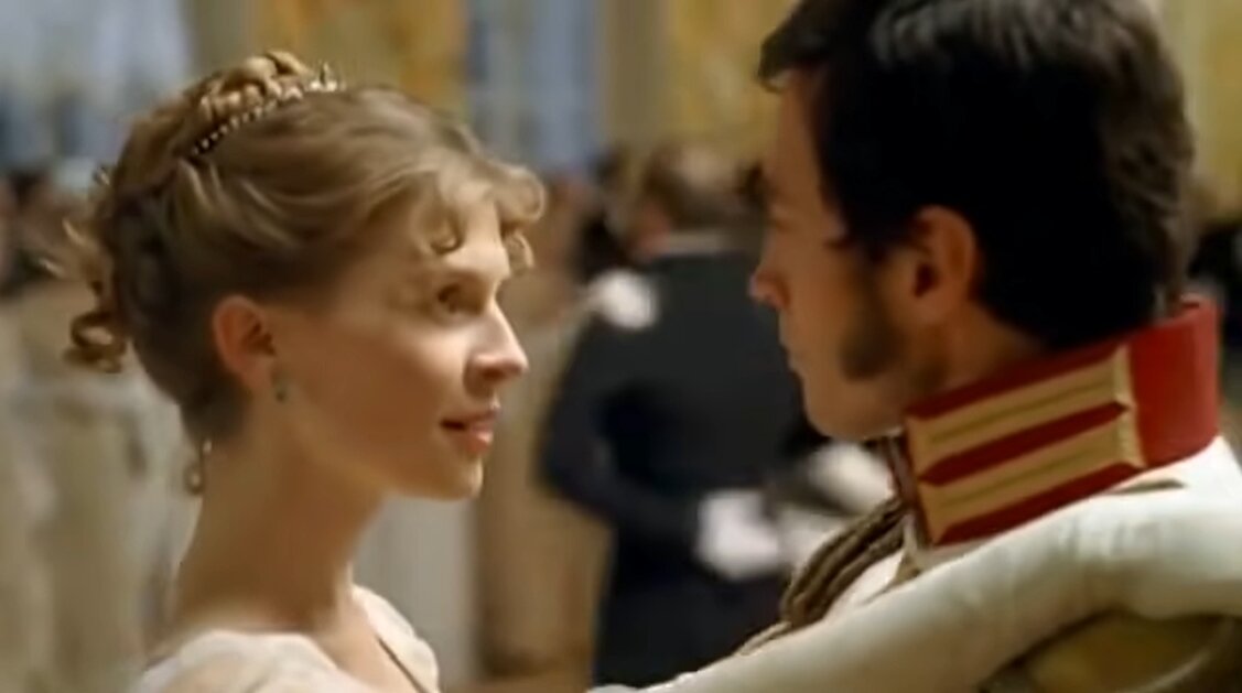 кадр из сериала "Война и мир"