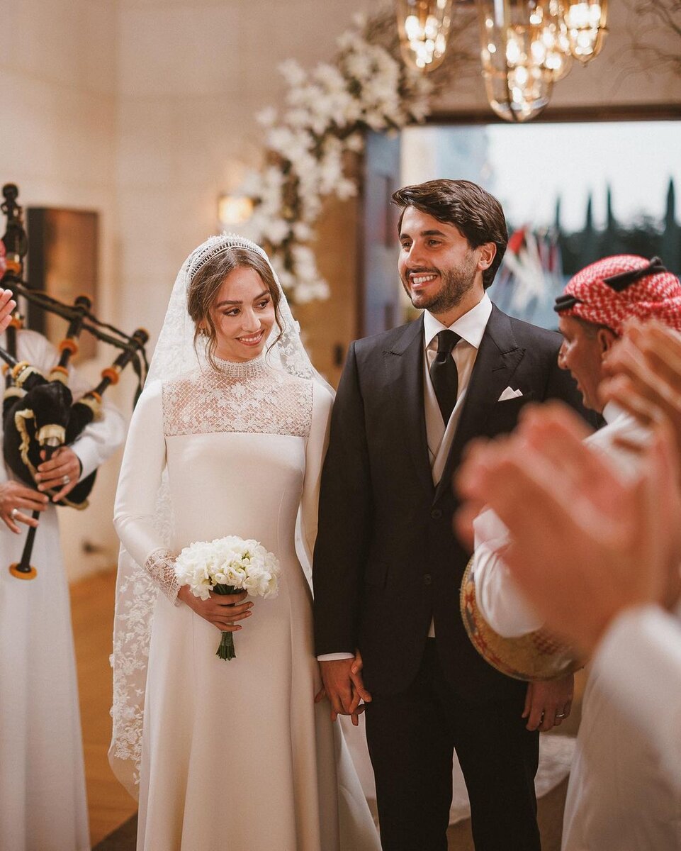 Самая красивая принцесса Иордании, Иман, вышла замуж: все подробности  свадебной церемонии | Счастливые родители: Parents.ru | Дзен