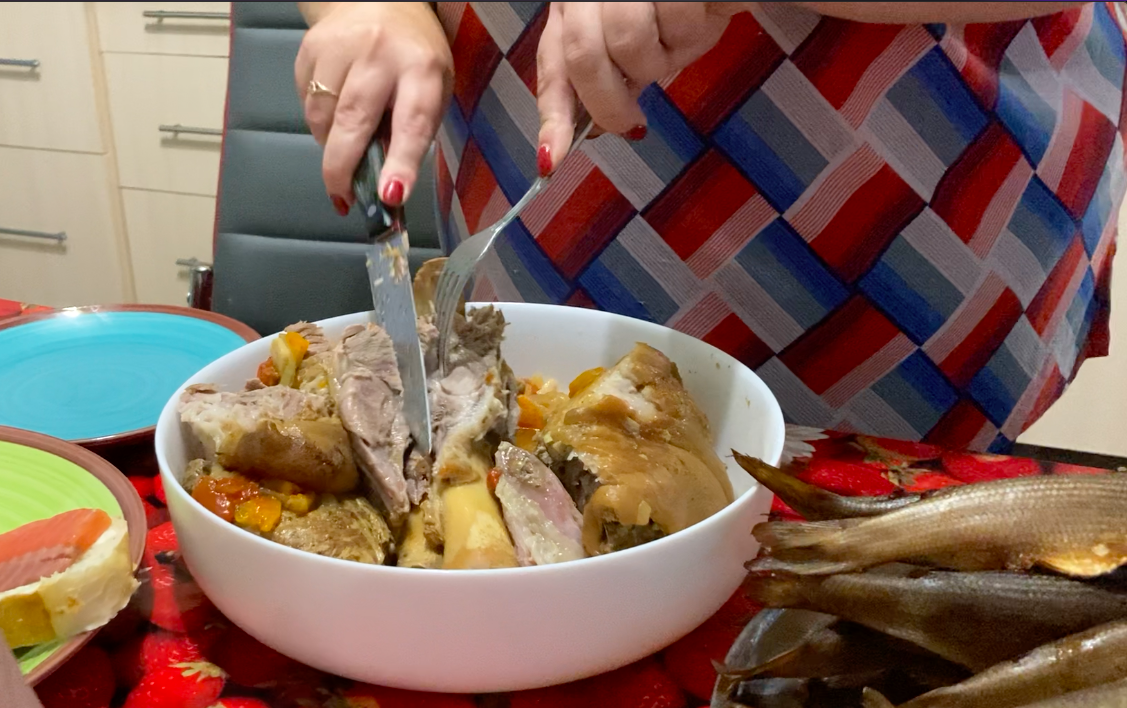 Рулька запеченая в афганском казане. 