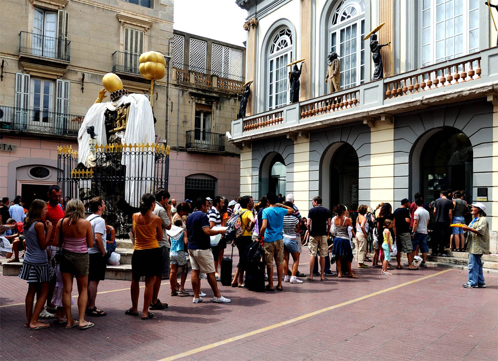 Новое время в России предоставило для музеев дополнительные возможности. Этим воспользовались коллекционеры, создав на базе своих собраний музеи разной направленности. 