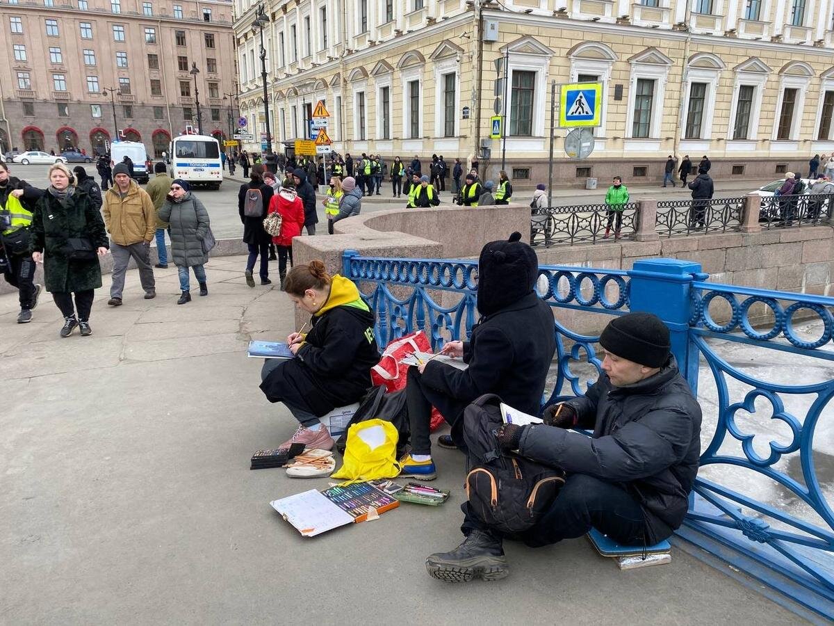 События петербург август. Переход Мариинский сегодня что происходит