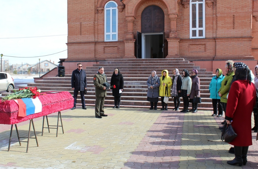 📷    В Гае простились с бойцом Андреем Конюшкиным, погибшим в зоне СВО Марина Шарт
