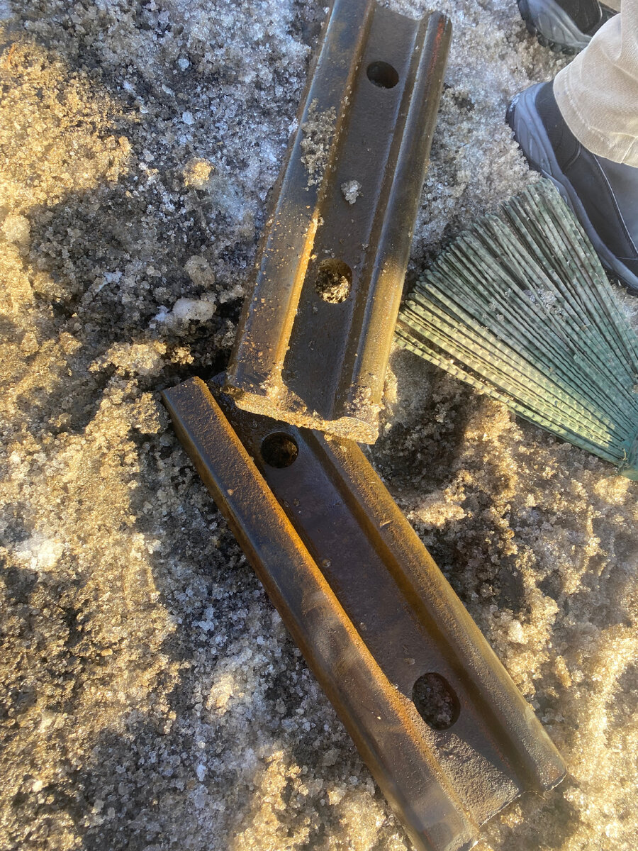 Скрытая трещина как оказалось 