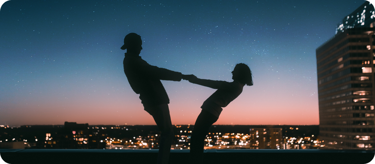 Как мы подбираем себе партнёров, какие люди к нам притягиваются, как распознать абьюзера, нарцисса и манипулятора по гороскопу. Как натальная карта помогает в отношениях.