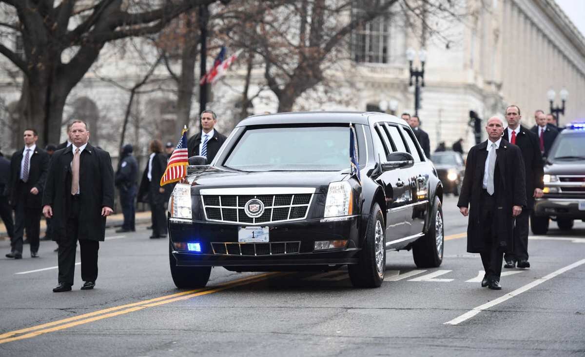 Взгляд изнутри на потрясающую коллекцию автомобилей Дональда Трампа | Лёха  Питерский и 🅲🆁🅴🆃🅰 🅶🆁🅴🆈 🅲🅰🅺🅴 | Дзен