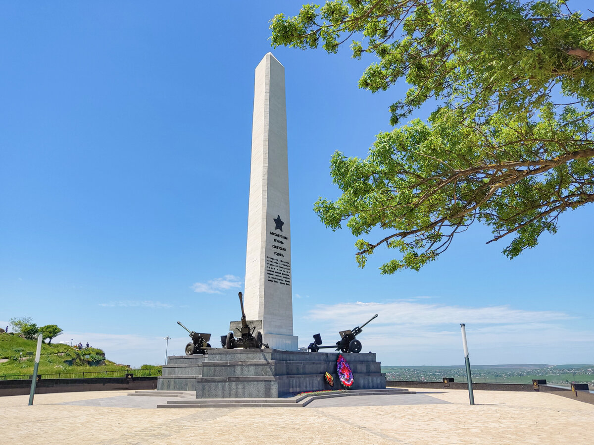 Обелиск Славы в Керчи // Туристический портал Республики Крым, Кристина Безумнова