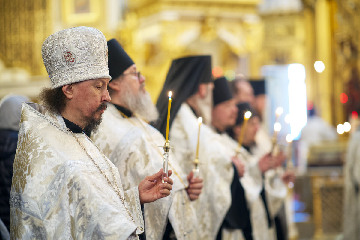 псково-печерский монастырь расписание богослужений. псково печерский монастырь расписание служб.