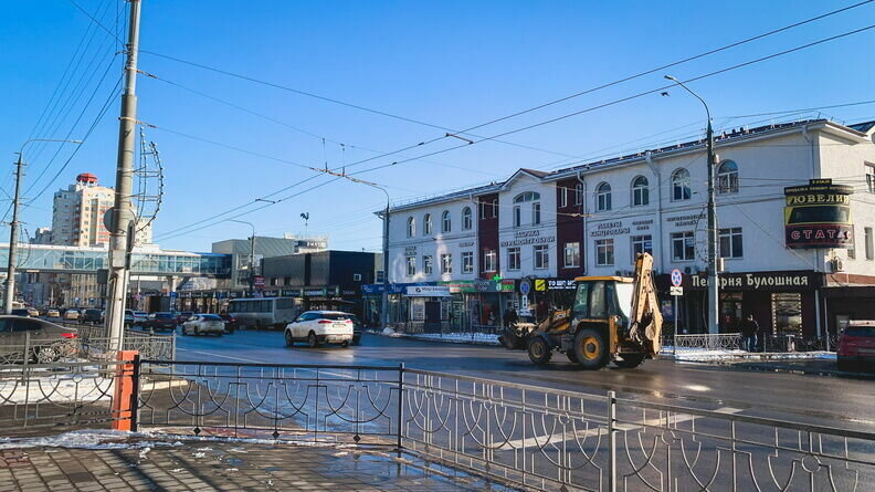     В Ростове-на-Дону в апреле ожидаются похолодания и усиление ветра, сообщили в Гидрометцентре.