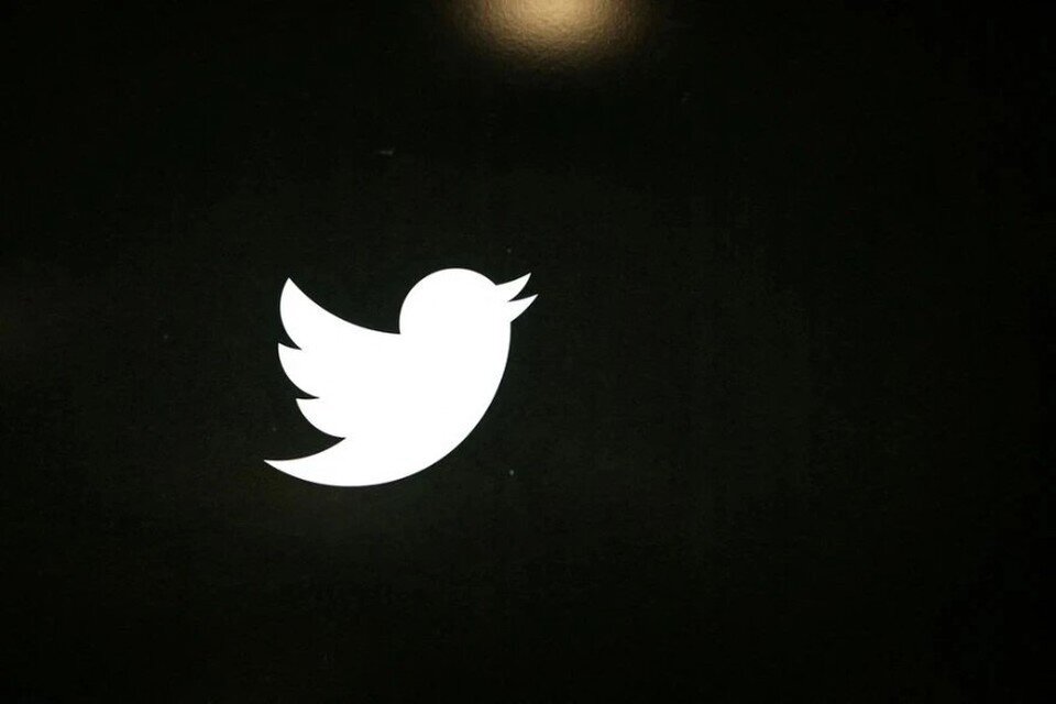     Роскомнадзор не увидел оснований для разблокировки Twitter в России  REUTERS