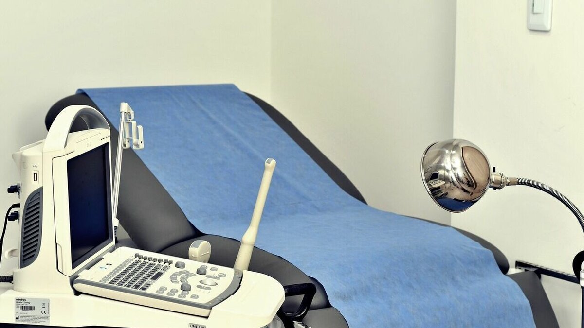     В Красноярске вырос спрос на гименопластику — это процедура по восстановлению целостности девственной плевы. Об этом «Проспекту Мира» рассказали гинекологи. Поговорили с врачами и сексологами о том, что заставляет женщин «восстанавливать невинность».