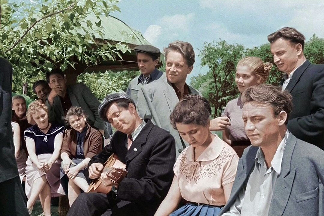 Кадр из фильма "Весна на Заречной улице" © KINOPOISK