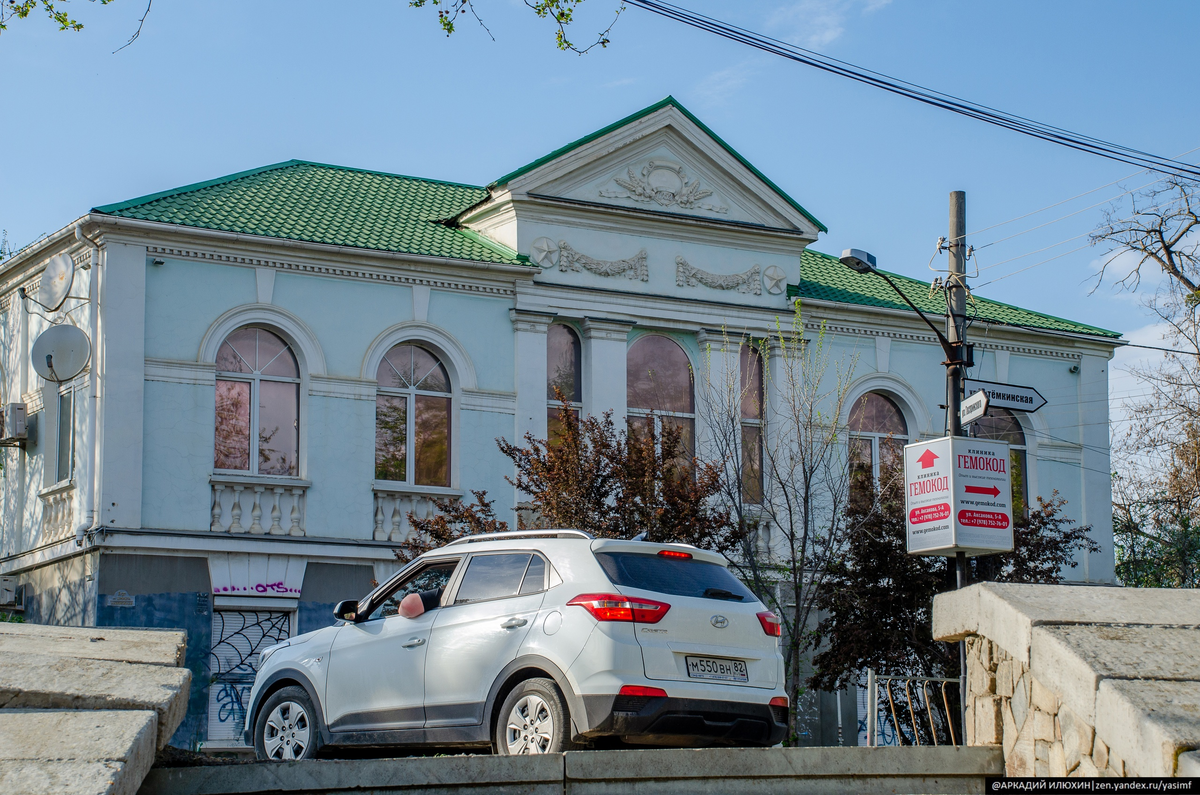 Набережная им. 60-летия СССР в Симферополе. Она же улица Гаспринского.  Часть первая | Непримиримый | Дзен