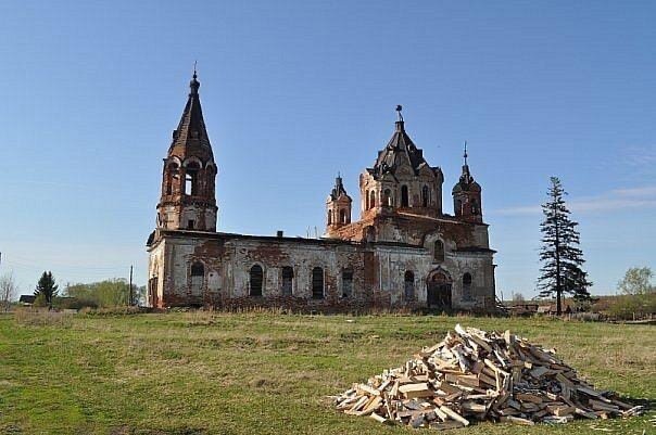 Храмовый комплекс села Троицкое