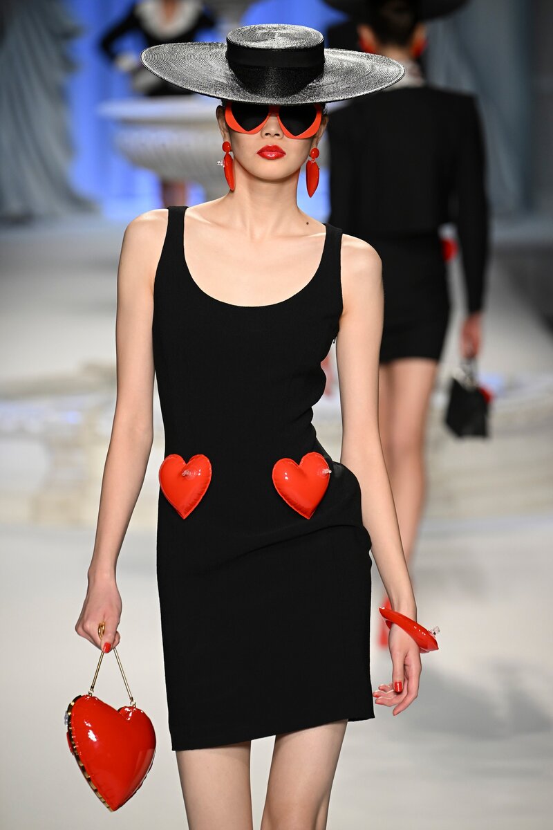    Сумка Moschino Фото: Getty