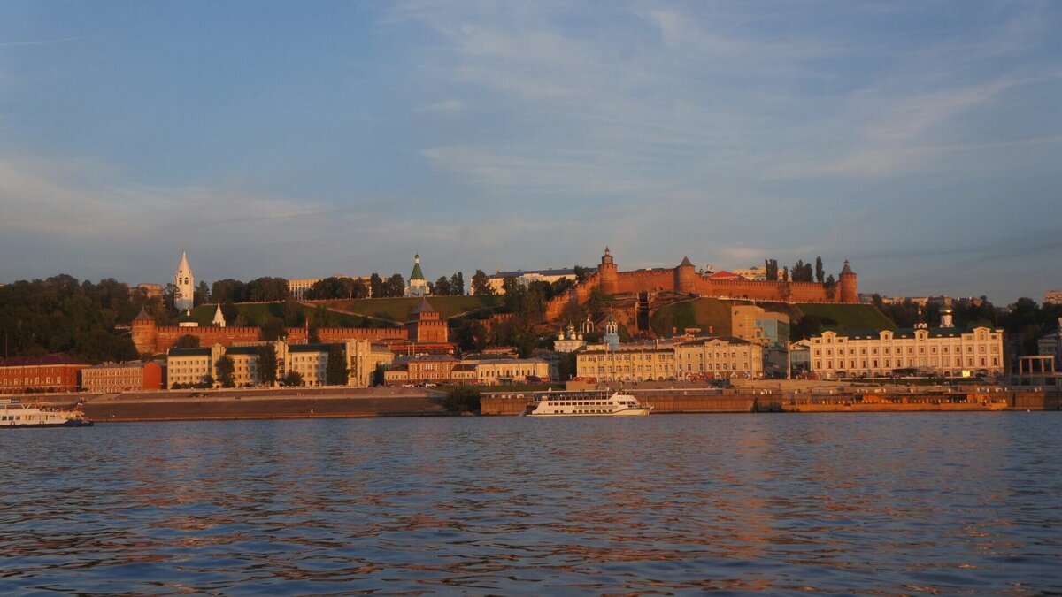     Последние 5 лет были богаты на события по становлению и развитию туристического потенциала Нижегородской области. Созданы новые маршруты и новые точки притяжения. Нижегородская область — 100% настоящая Россия, чтобы убедиться в этом, стоит хотя бы раз посетить ее. Подробнее — в материале NewsNN.